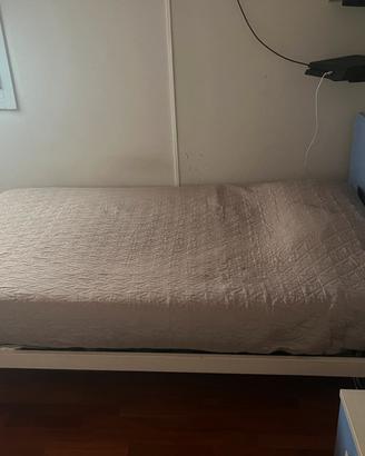Letto piazza e mezzo ragazzo