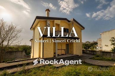 Villa di 180 m² con 4 locali e box auto a Simeri C