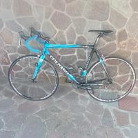 Bicicletta da corsa professionale Colnsgo