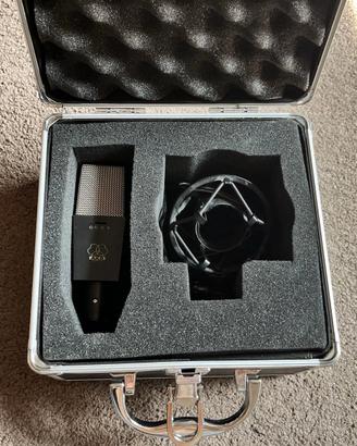 AKG C414 B-ULS microfono a condensatore