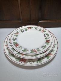 Piatti Wedgwood Queen's Ware 