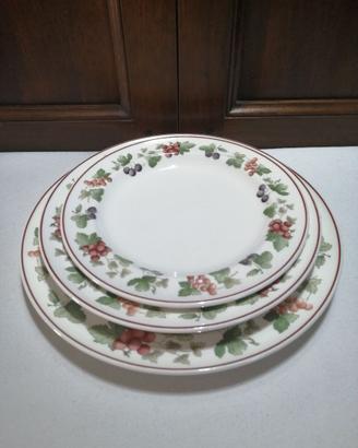 Piatti Wedgwood Queen's Ware 