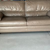 Coppia divani in pelle tortora