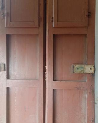 porta in legno antica