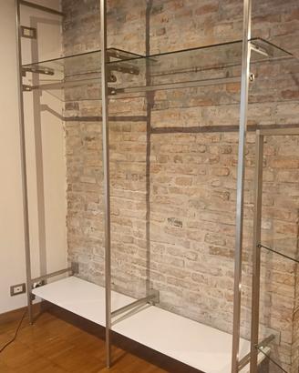 Arredo modulare per negozio o cabina armadio