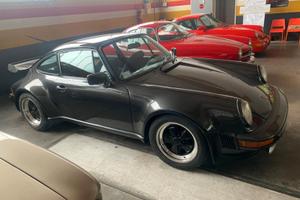 Porsche 911 3.3 Turbo Coupé anno 1980-930- 54000 k