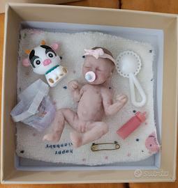 Reborn in silicone mini