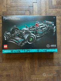 Mercedes-AMG F1 W14 E Performance