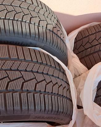 Gomme 265/40/r21