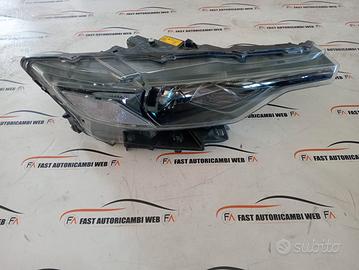 Fanale faro anteriore destro dx Maserati Levante M