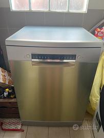 Lavastoviglie BOSCH per trasloco in uso da gen 25