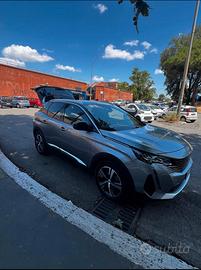 PEUGEOT 3008 hybrid plug-in 225 cv