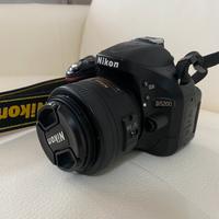 Nikon D5200 + AF-S DX Nikkor 35mm