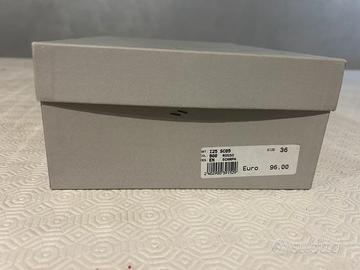 Decollete Paola Prata