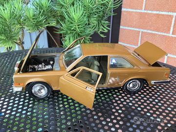 BURAGO ROLLS ROYCE CAMARGUE SCALA 1/22