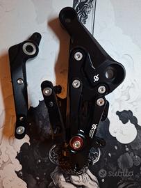 Pedaline arretrate Aprilia Rs/tuono 660 