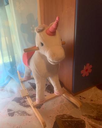 Cavallo a dondolo