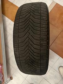 Pneumatico michelin 235/55 r17 4 stagioni