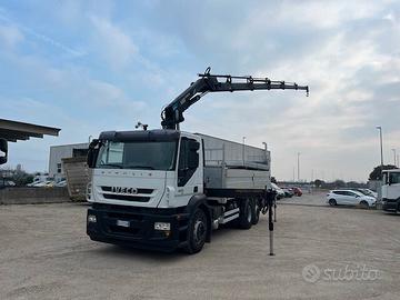 Iveco Magirus 3 assi gru + cassone