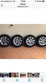Gomme e cerchi volkswagen up