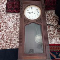 antico orologio a pendolo