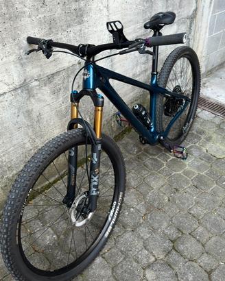 Yeti ARC M  TURQ da 6.440€ come Nuova