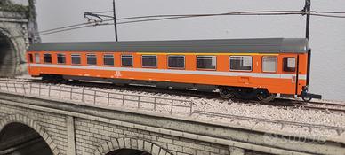 Roco 44639 FS Carrozza Eurofima mista 1a/2a cl H0