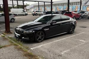 Jaguar XE 2.0 D Turbo 180CV Motore ROTTO