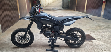 Husqvarna sm125 motard doppio posto revisione2027