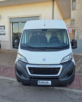 Peugeot Boxer 2.2 120cv BlueHdi SeS 333 L2H2