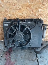 Gruppo radiatore Ford Fiesta