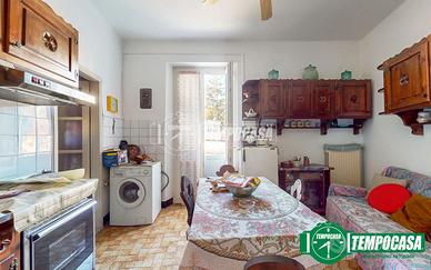 AUTONOMO E IDEALE PER INVESTIMENTO!