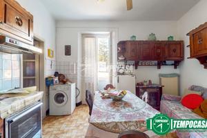 AUTONOMO E IDEALE PER INVESTIMENTO!