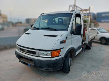 IVECO DAILY 35c13 GRU + CASSONE FISSO 3,5m x 2,10m