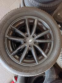 cerchi e gomme 235/65 r19  quattro stagioni. 