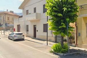 Casa indipendente di 160 m² con più di 5 locali e 