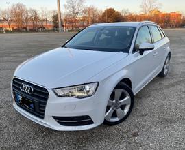 Audi A3 SPB 1.4 TFSI S tronic g-tron Ambiente