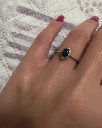 Anello stroili in argento con pietra blu e zirconi