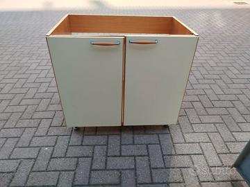 Cucina moderna - mobili vari