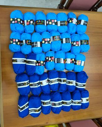 gomitoli lana azzurro blu