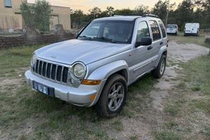 Jeep Cherokee KJ 2.8 CRD Diesel 163 CV