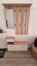 Mobile ingresso con specchio e scarpiera