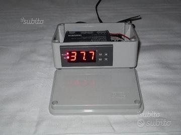 Termostato digitale per incubatrice