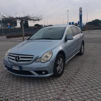 MERCEDES R320 CDI  7 POSTI 
