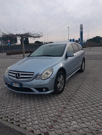 MERCEDES R320 CDI  7 POSTI 