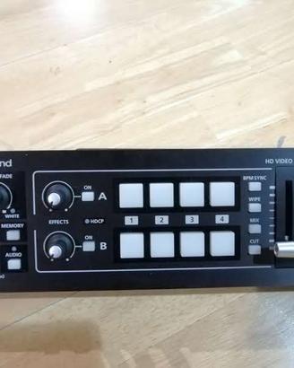 Mixer video Roland