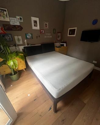 Letto matrimoniale con materasso