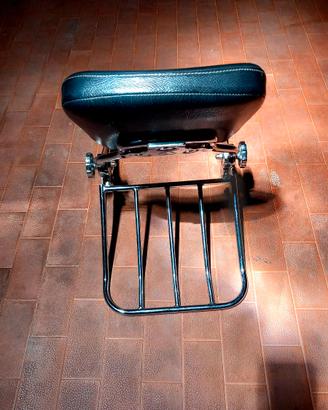 Sissy bar con portapacchi