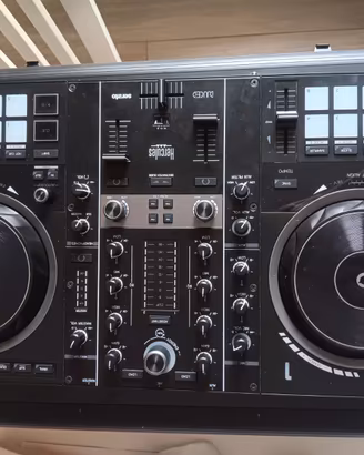 console hercules inpulse 500 + cassa+cuffia+valig