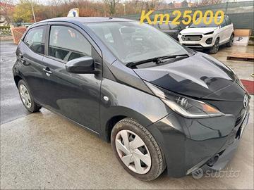 TOYOTA Aygo Aygo 1.0 VVT-i 69 CV 5 porte x-play